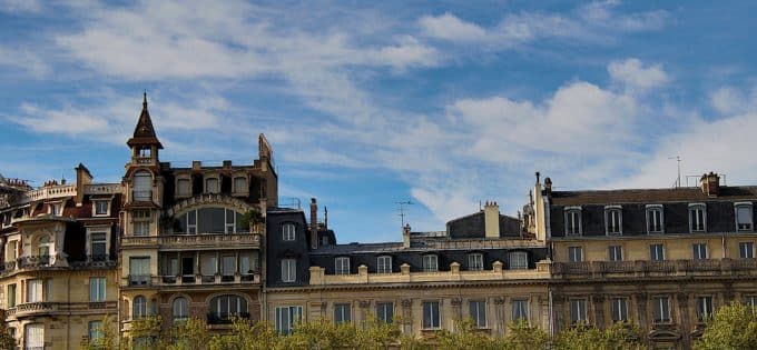 Pourquoi investir dans un immeuble de rapportÂ ? Avantages et inconvÃ©nients